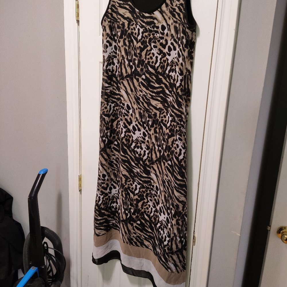 Brochure sleeveless dress, multi color, size petite